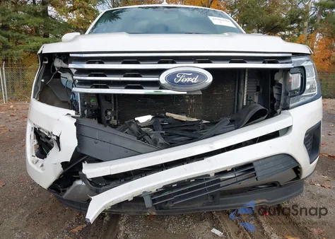 2018 Ford Expedition Xlt z USA, uszkodzony, nr VIN 1FMJU1JT2JEA63074